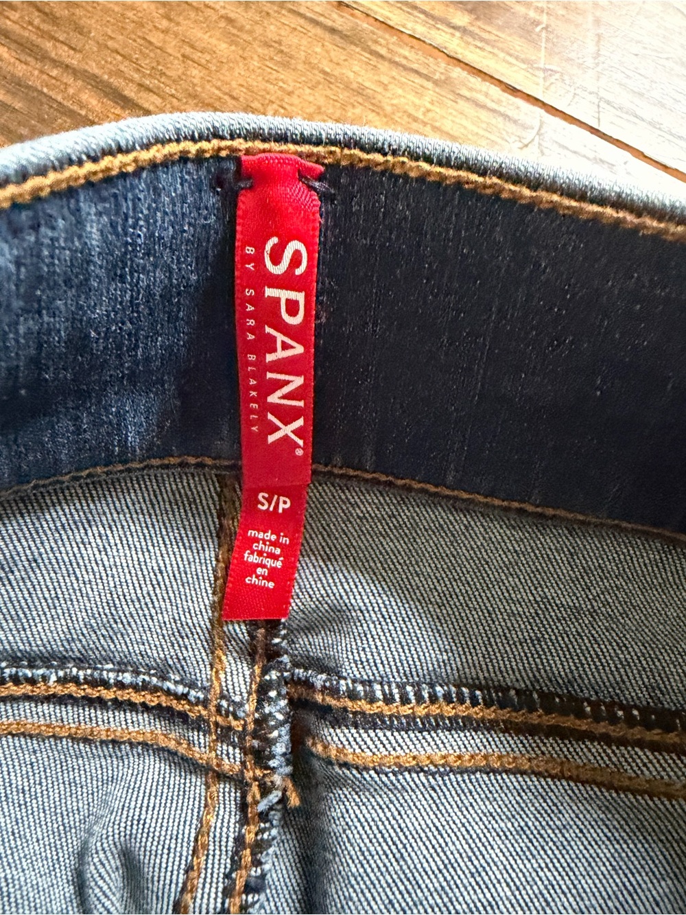 SPANX - Bundle of 6 Leggings - Picture 9 of 10